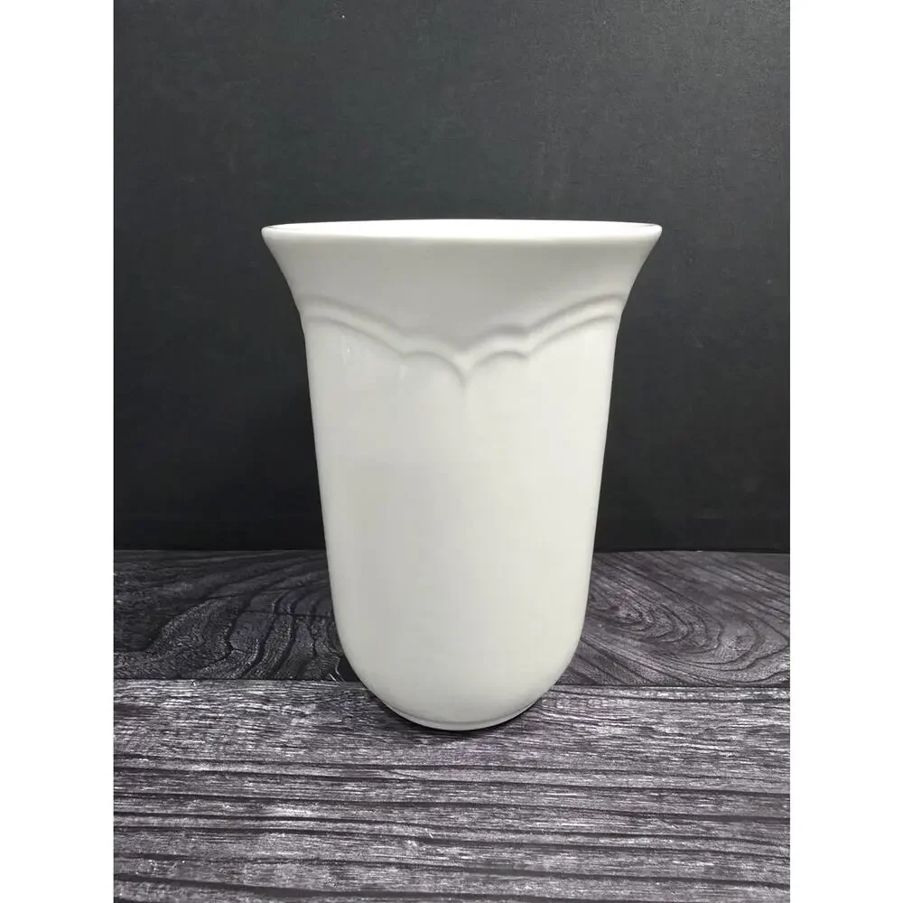 Vintage Pfaltzgraff Tea Rose/Coordinates White Stoneware Utensil Holder / Vase